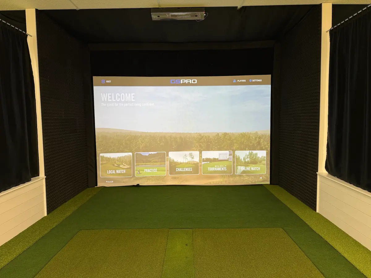 A Bogey's bay with the game menu on screen, including tournaments